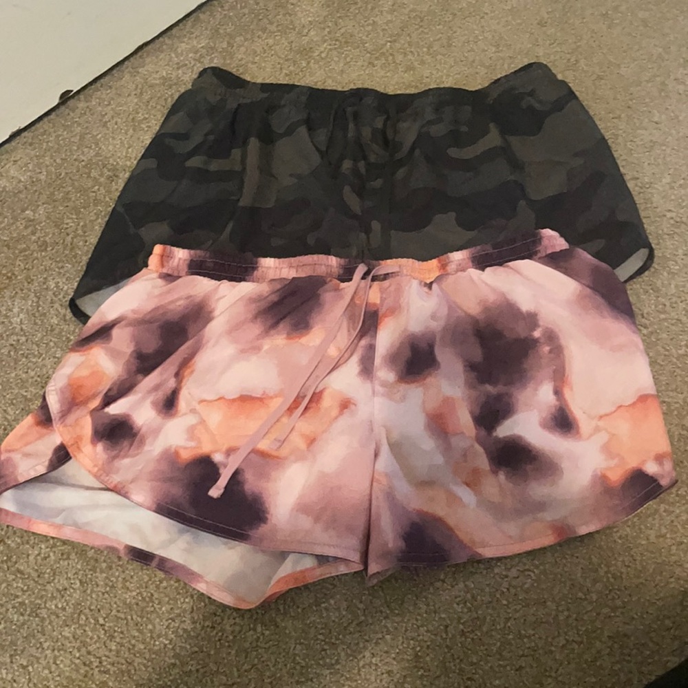 Workout shorts bundle size M